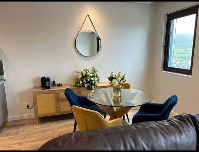 1 BEDROOM APARTMENT FOR SALE IN CAPE TOWN CITY CENTRE